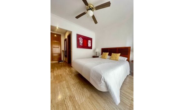 Reventa - Apartamento / Piso -
Albir