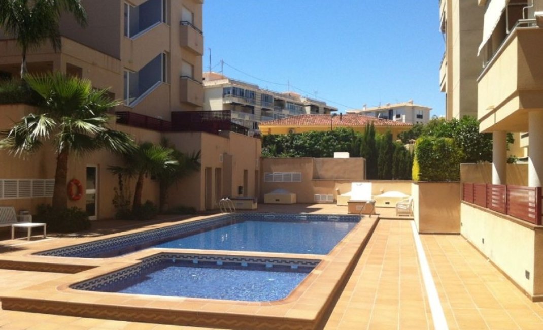 Reventa - Apartamento / Piso -
Albir