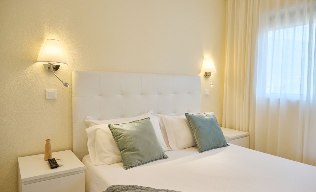 Alquiler corta estancia - Apartamento / Piso -
Albir