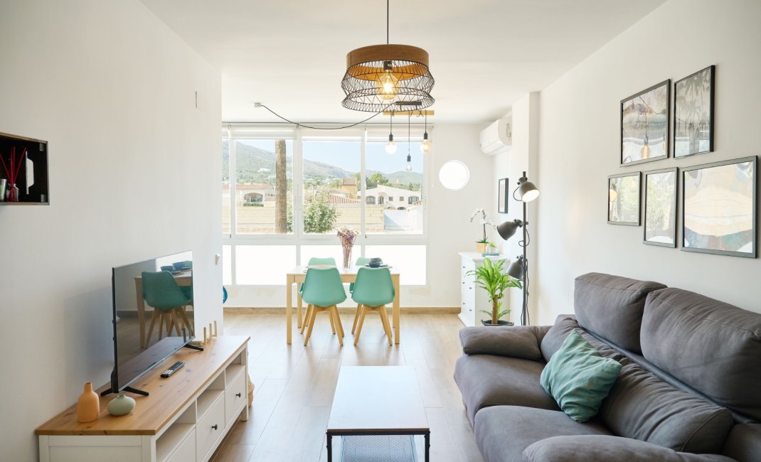 Location à court terme - Appartement -
Albir