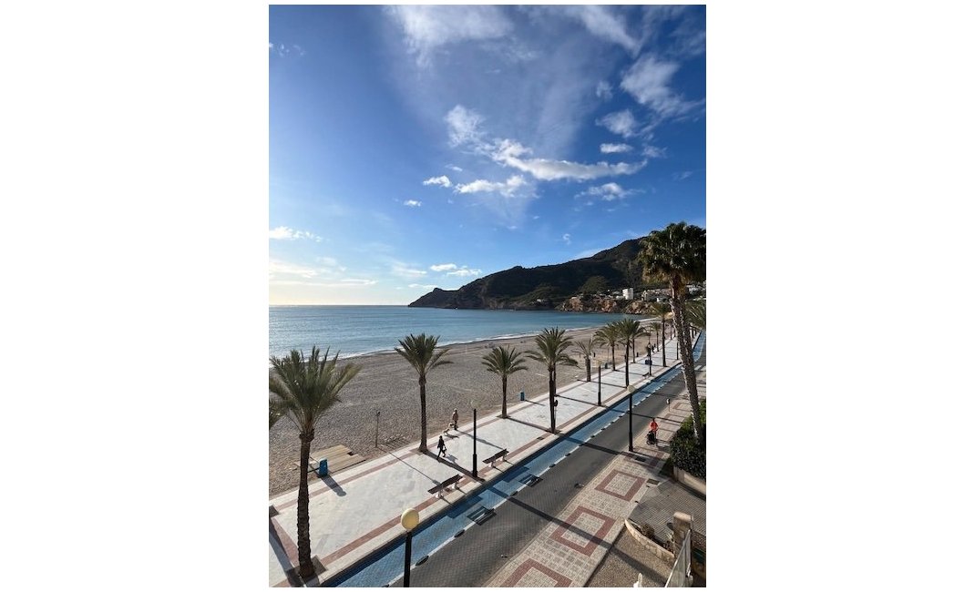 Resale - Apartment / Flat -
Albir