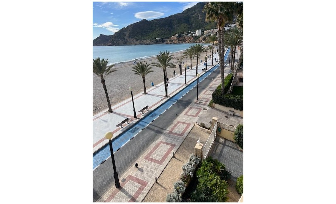 Resale - Apartment / Flat -
Albir