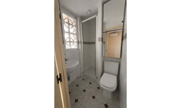 Resale - Apartment / Flat -
Albir