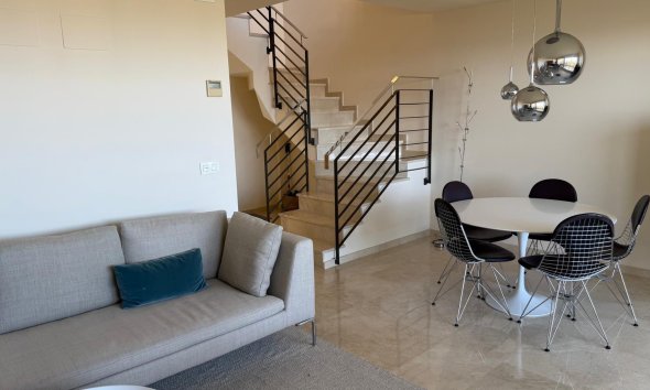 Reventa - DÚplex -
Finestrat