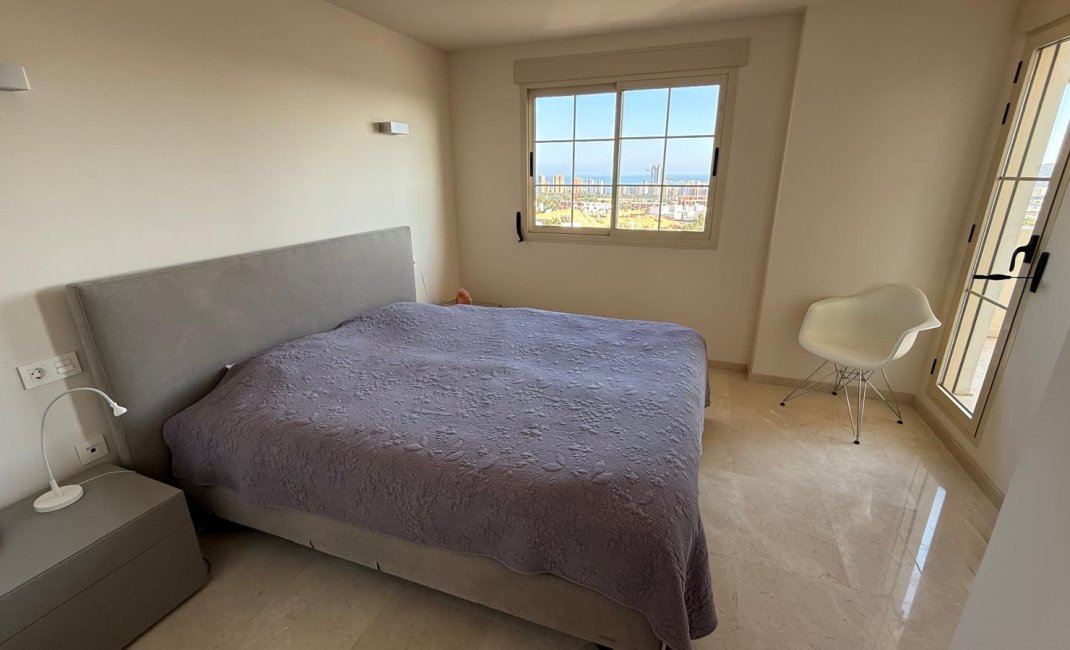 Reventa - DÚplex -
Finestrat