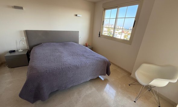 Reventa - DÚplex -
Finestrat