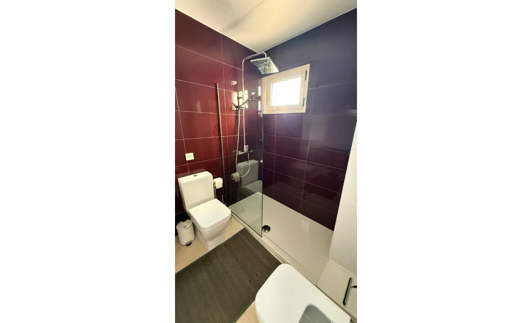 Reventa - DÚplex -
Finestrat