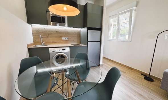 Long Term Rental - Apartment / Flat -
Benidorm