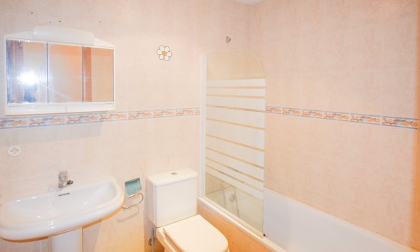 Reventa - Bungalow -
Albir