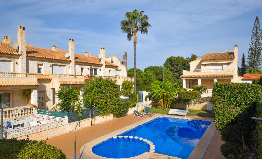 Reventa - Bungalow -
Albir