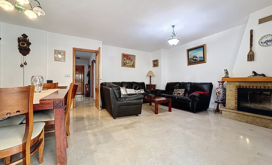 Reventa - Bungalow -
Albir