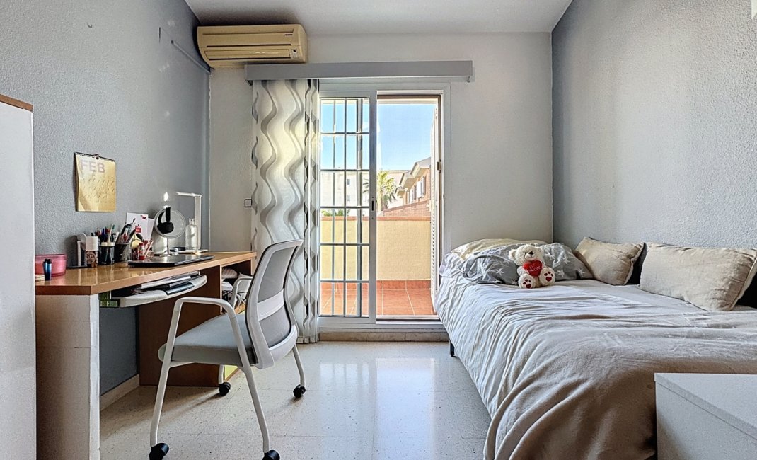 Reventa - Bungalow -
Albir