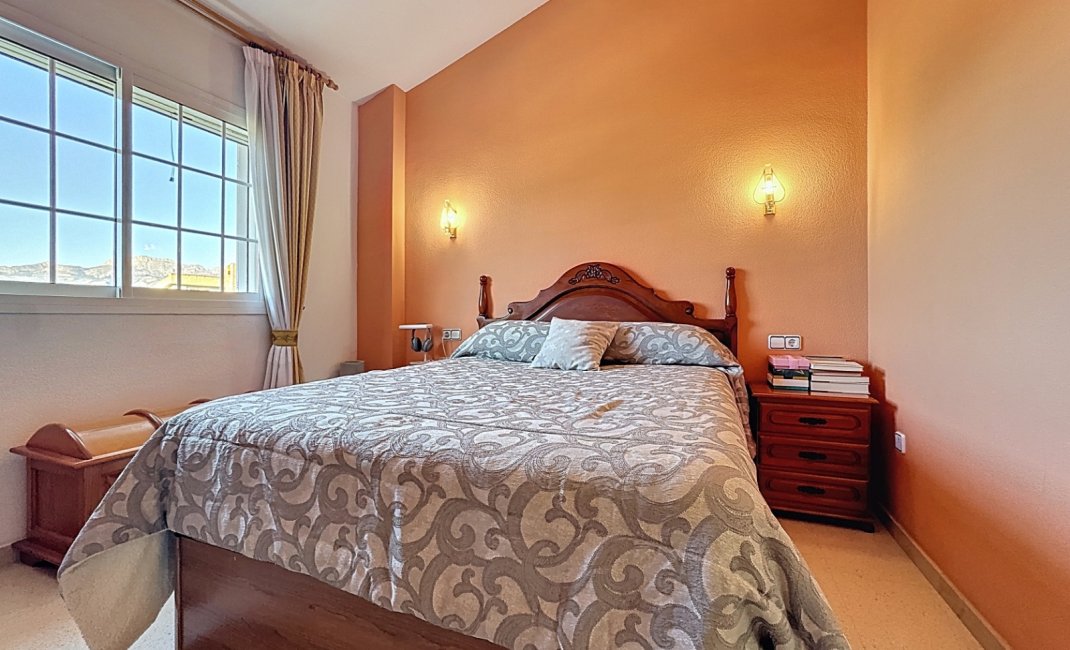 Reventa - Bungalow -
Albir