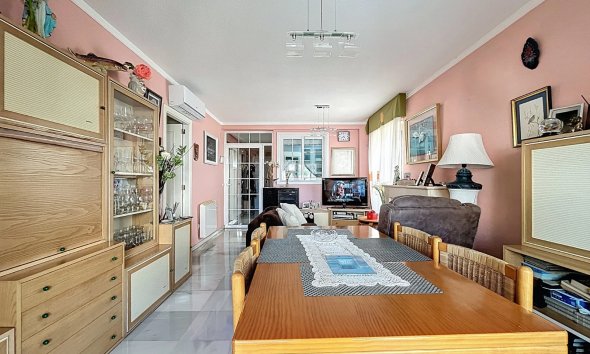 Reventa - Apartamento / Piso -
Albir