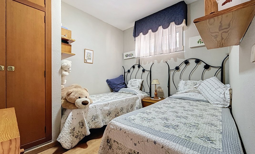 Reventa - Apartamento / Piso -
Albir