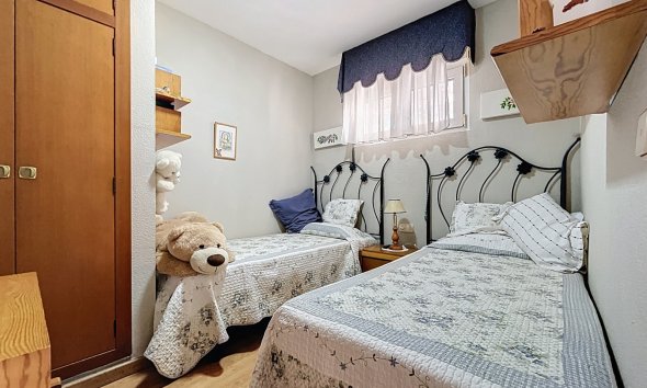 Reventa - Apartamento / Piso -
Albir