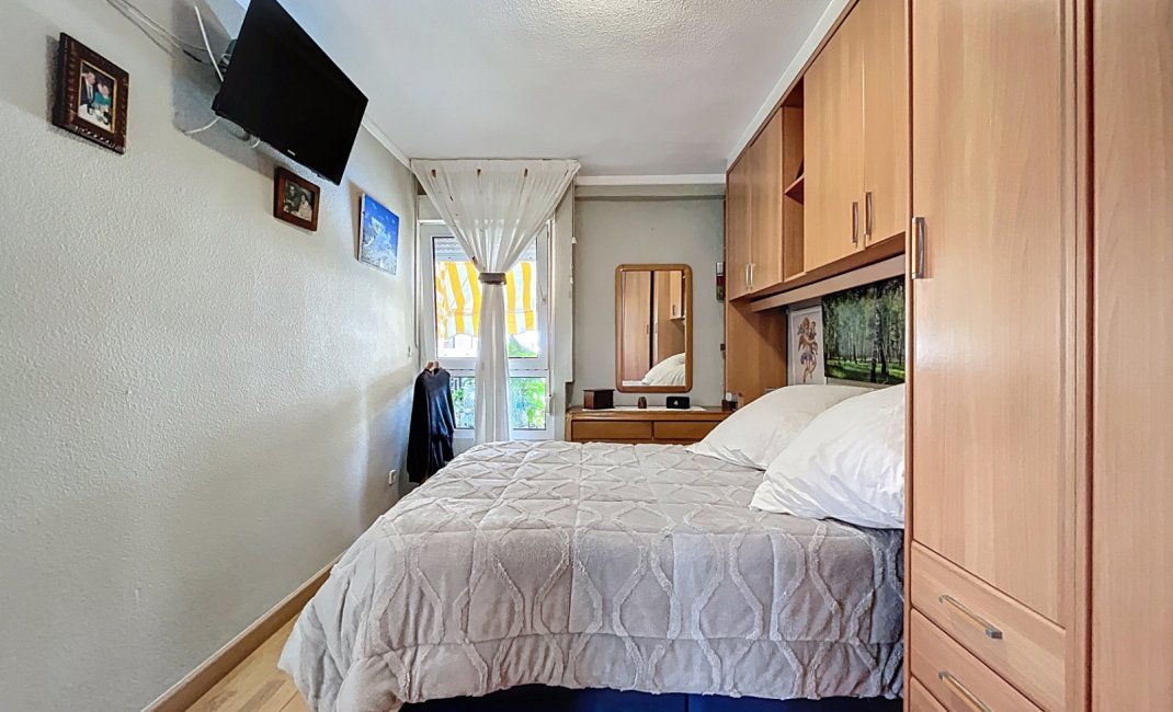 Reventa - Apartamento / Piso -
Albir