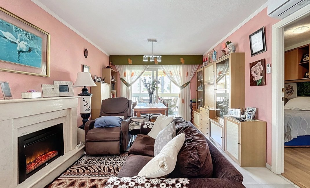 Reventa - Apartamento / Piso -
Albir