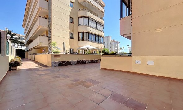 Reventa - Apartamento / Piso -
Albir