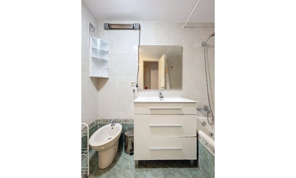 Reventa - Apartamento / Piso -
Albir