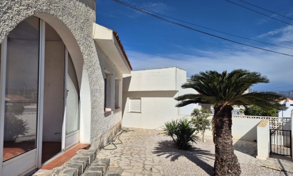 Videresalg - Rekkehus -
Albir