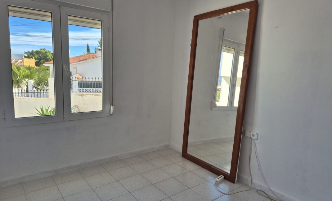 Reventa - Adosado -
Albir