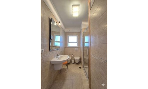 Resale - Apartment / Flat -
Albir