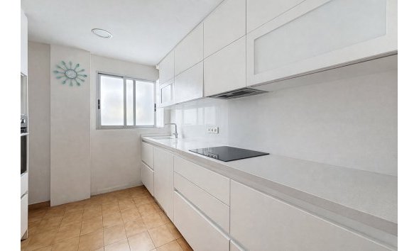 Revente - Appartement -
Altea