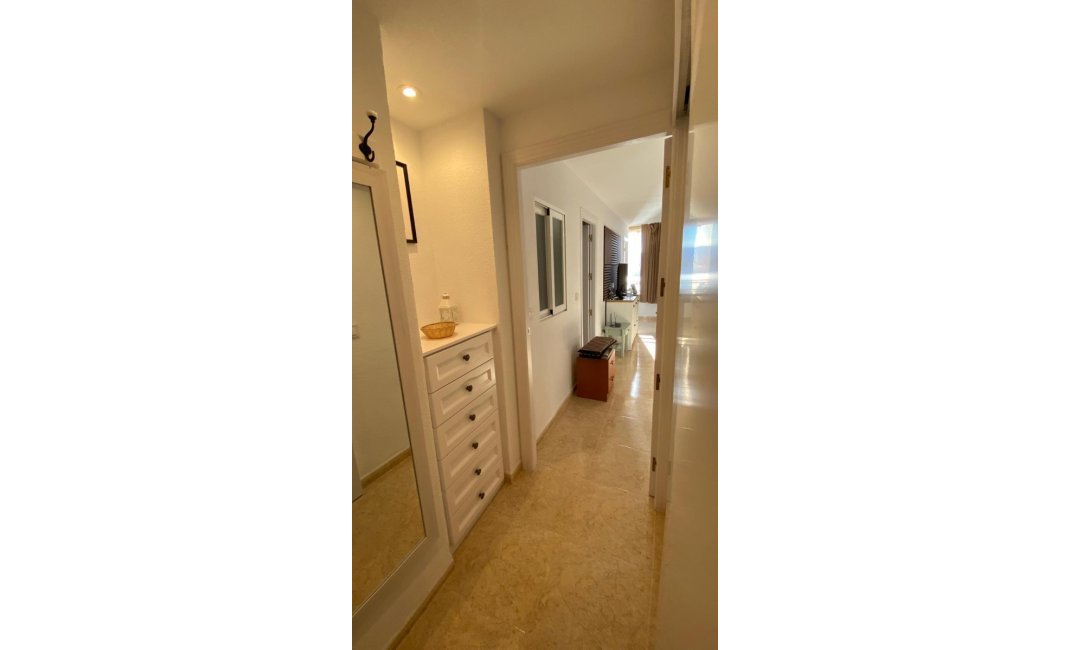 Resale - Apartment / Flat -
Benidorm - Rincón de Loix
