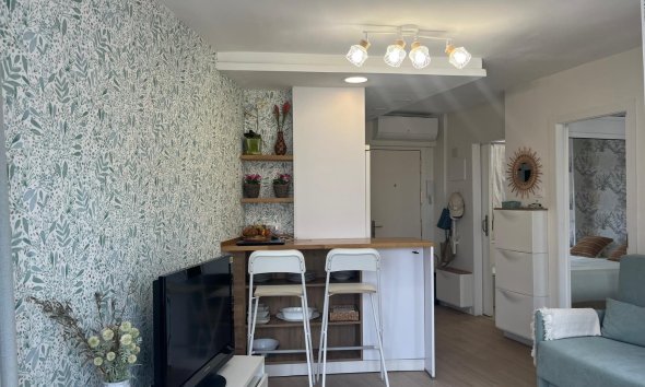 Resale - Apartment / Flat -
Benidorm - Levante