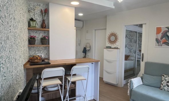 Resale - Apartment / Flat -
Benidorm - Levante