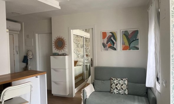 Resale - Apartment / Flat -
Benidorm - Levante