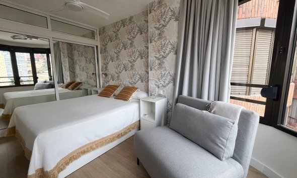 Resale - Apartment / Flat -
Benidorm - Levante