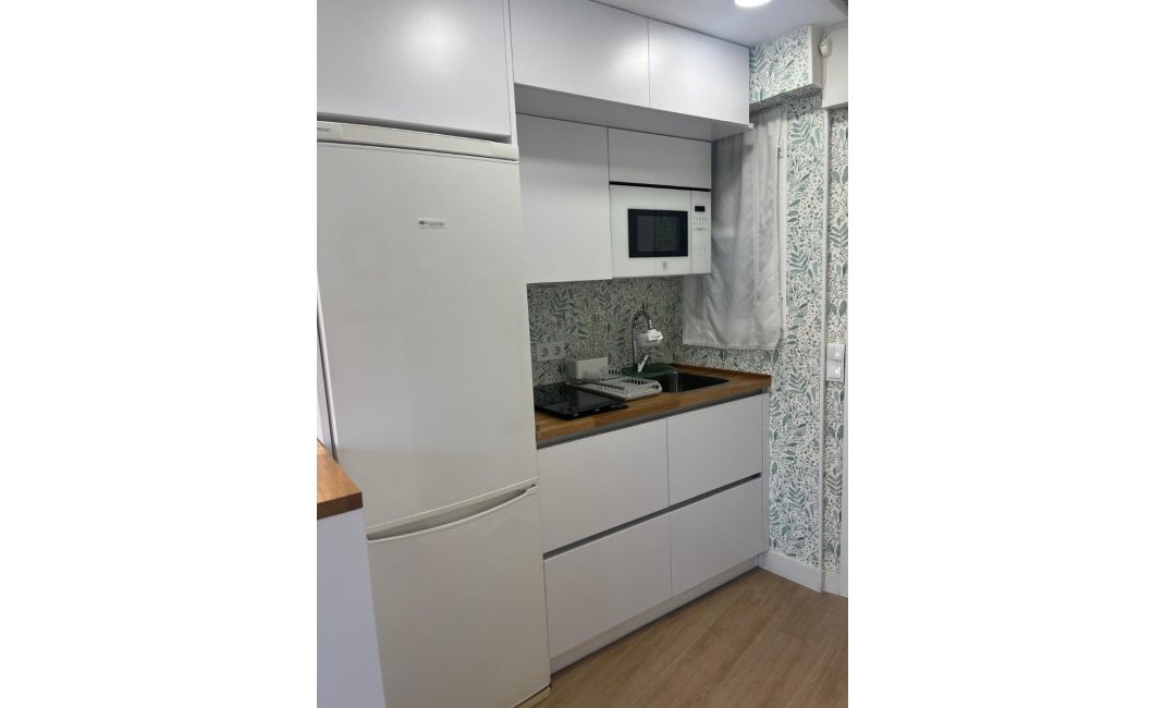 Resale - Apartment / Flat -
Benidorm - Levante