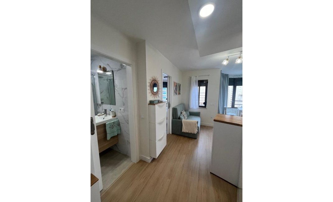 Resale - Apartment / Flat -
Benidorm - Levante