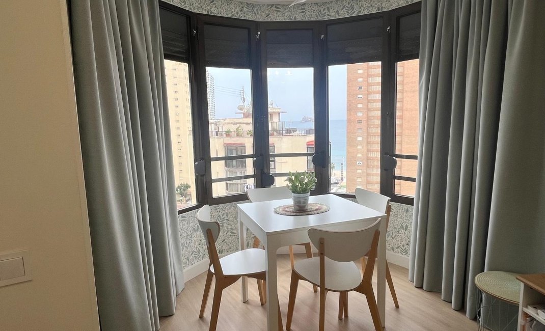 Resale - Apartment / Flat -
Benidorm - Levante