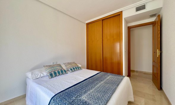 Alquiler corta estancia - Apartamento / Piso -
Albir