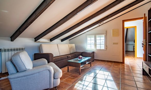 Reventa - Villa -
La Nucía - Montebello - Nou Espai