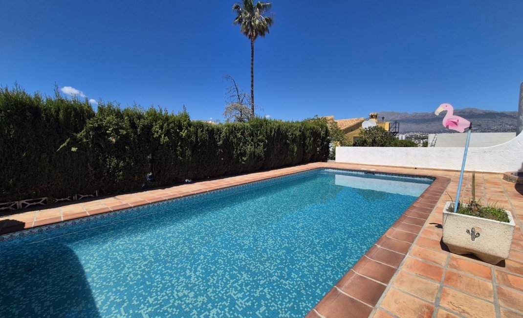 Resale -  Chalet / Villa -
Albir