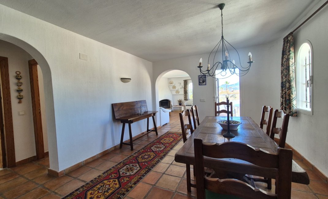 Resale -  Chalet / Villa -
Albir