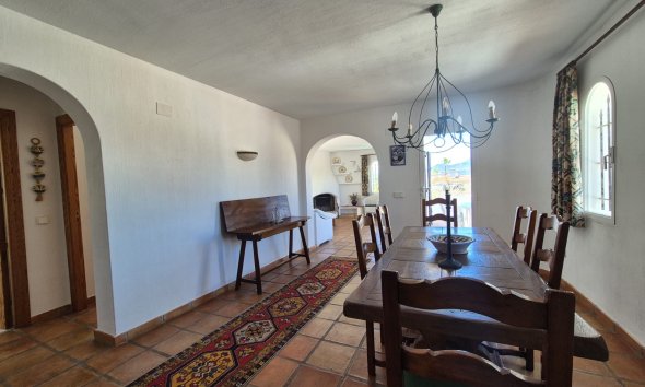 Resale -  Chalet / Villa -
Albir