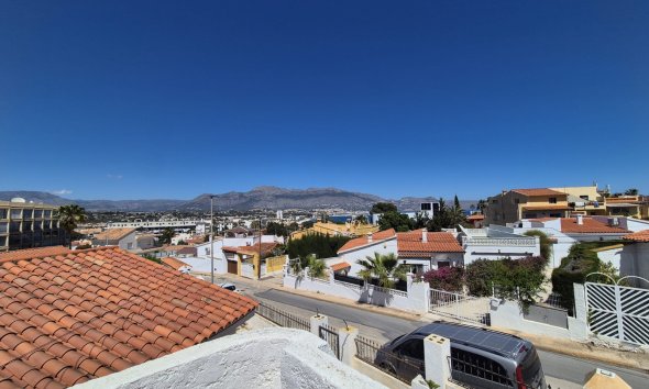 Resale -  Chalet / Villa -
Albir