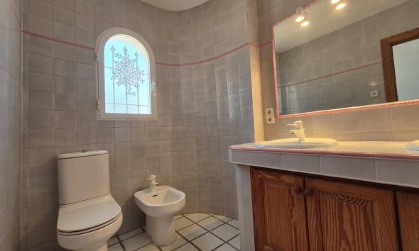 Resale -  Chalet / Villa -
Albir