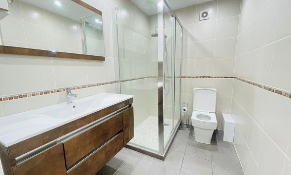 Herverkoop - Appartement / Flat -
Albir