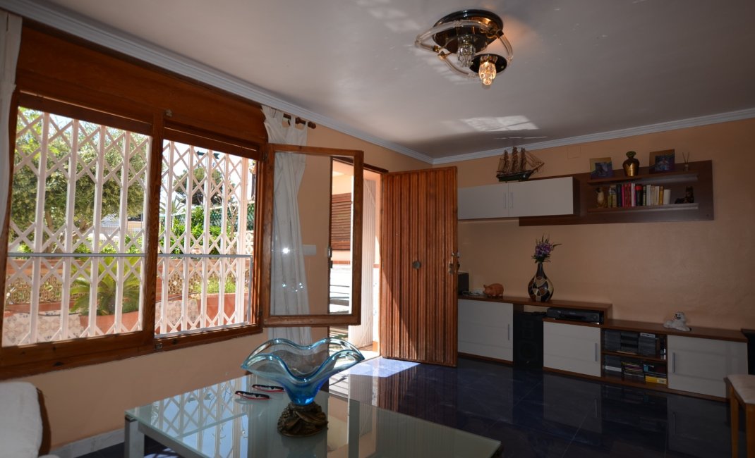 Herverkoop - Chalet / Villa -
La Nucía