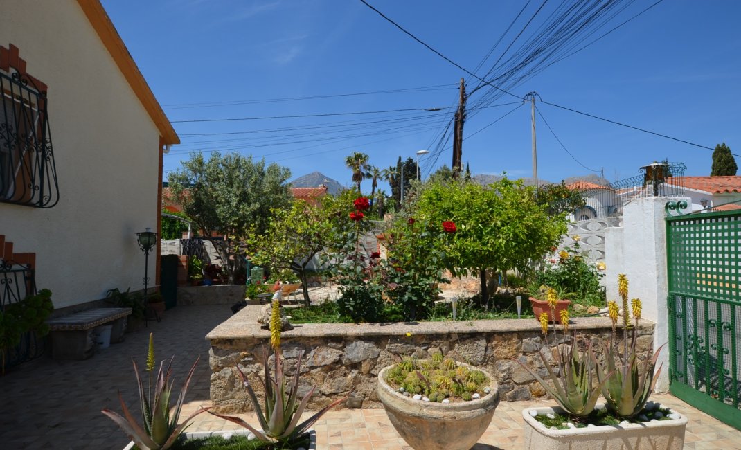 Herverkoop - Chalet / Villa -
La Nucía