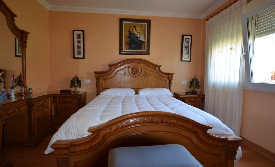 Herverkoop - Chalet / Villa -
La Nucía