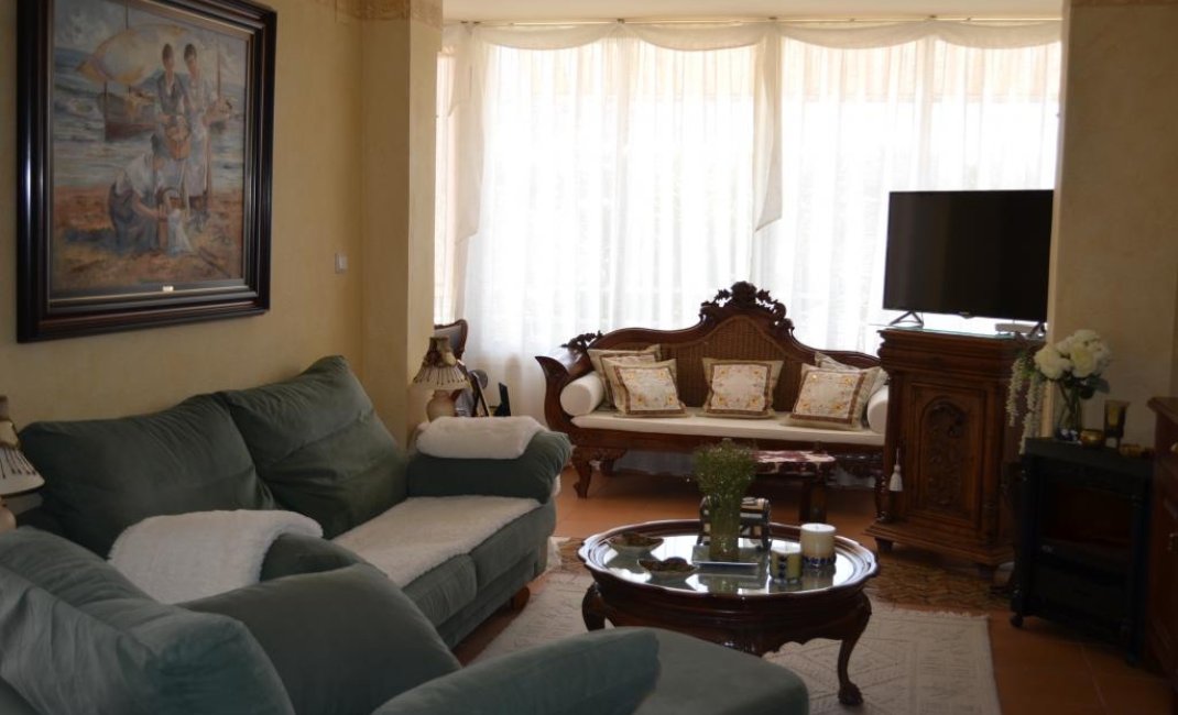 Resale - Penthouse -
Albir