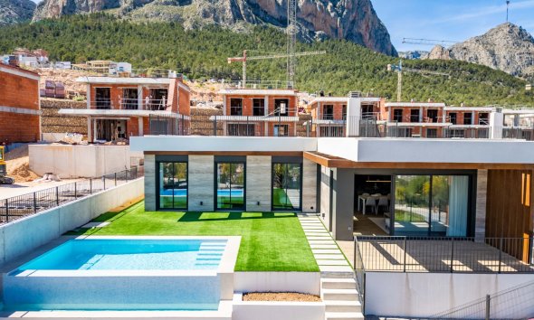 Nieuwbouw Woningen - Chalet / Villa -
Polop