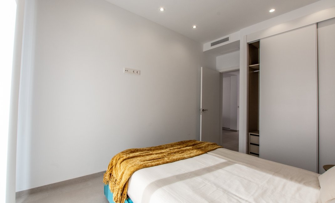 Obra nueva - Apartamento / Piso -
Finestrat